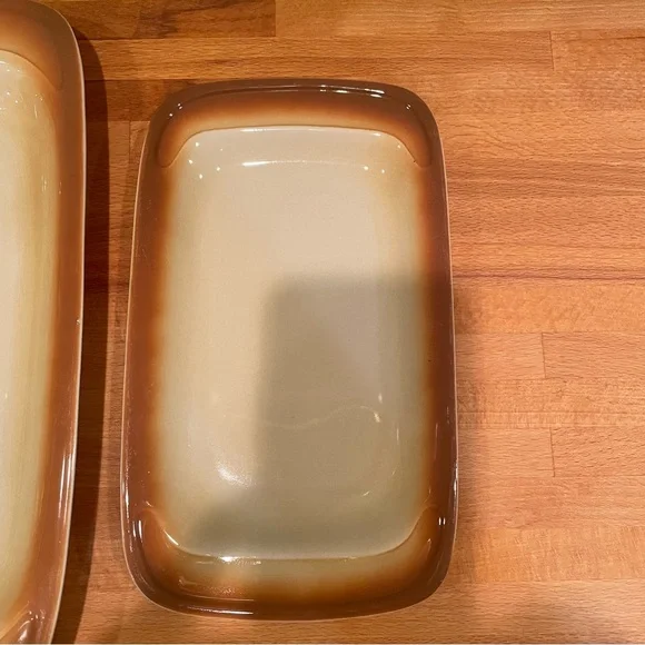 Set of Three Brown and Cream Ceramic Serving Dishes - Picture 4 of 6
